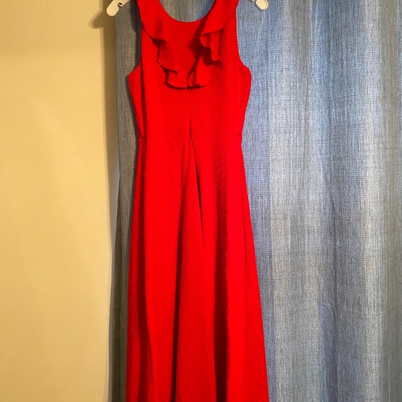 Jackie Ruffled Midi Dress - Picture 6 of 10